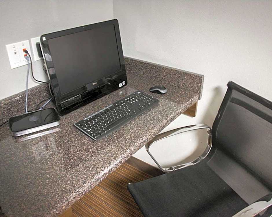 Sleep Inn & Suites Shreveport near Medical Center