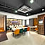 James Joyce Coffetel Shijiazhuang the Mixc Jinyuan Tower Airport Bus