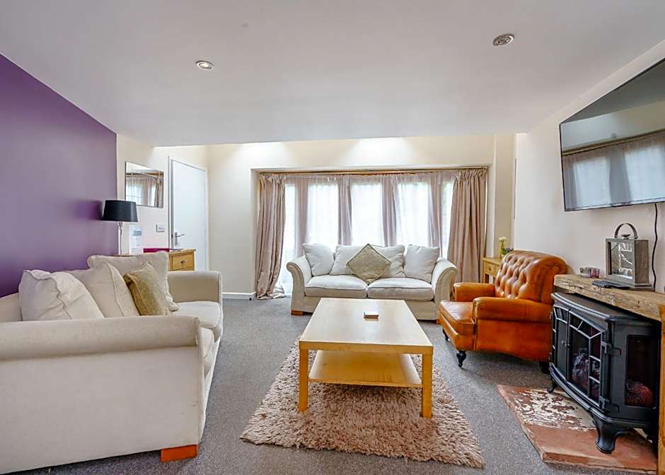 Calthwaite Hall Lodges