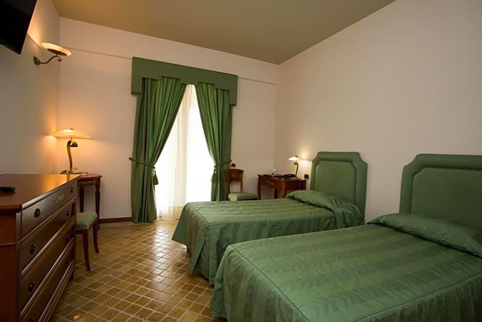 Hotel Tritone Lipari