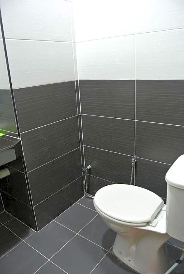 Teluk Lipat Seaview Inn