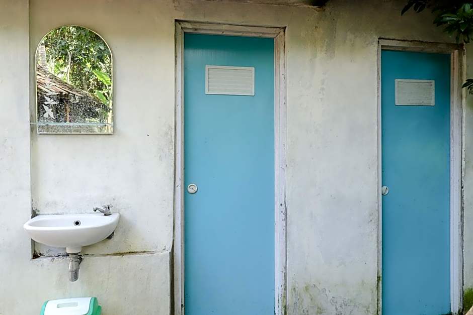 Homestay Mbah Parni