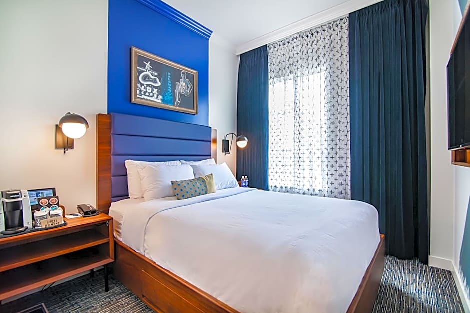 Hotel Belmont Vancouver MGallery