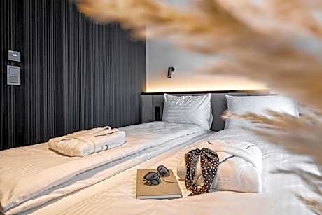 Apartament typu Comfort Plus z 2 sypialniami i balkonem z widokiem na góry nr 33