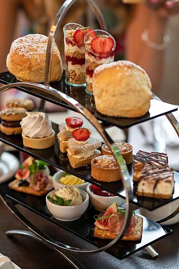 Tullyglass House Hotel