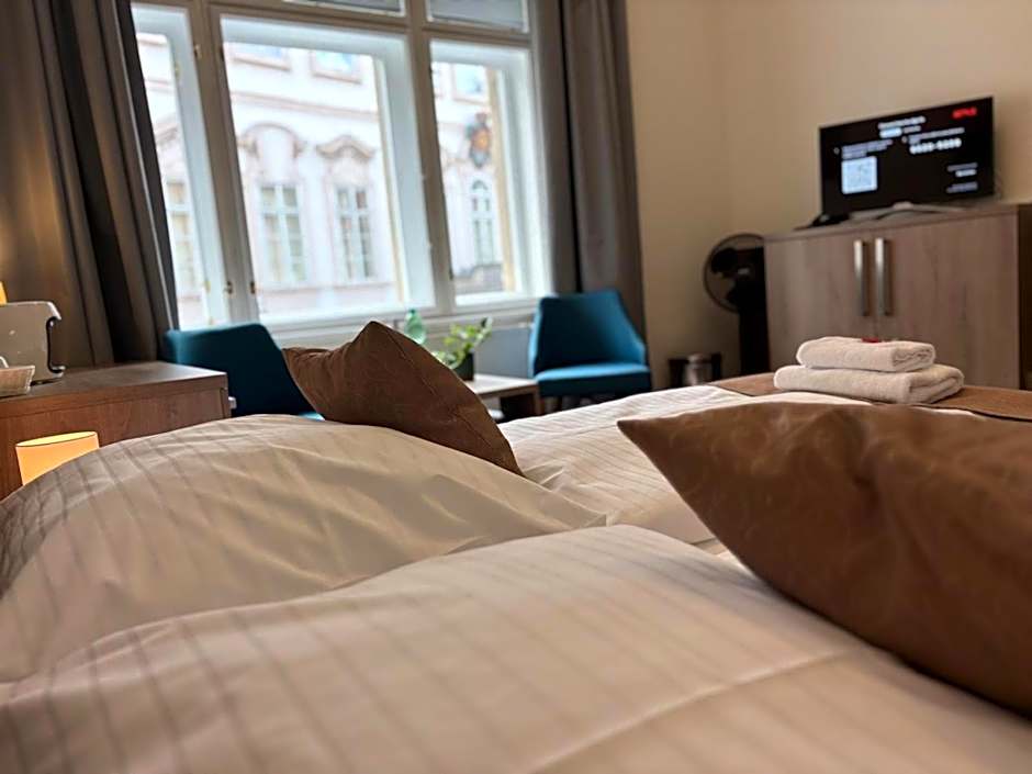 Apartments Embassy by LH