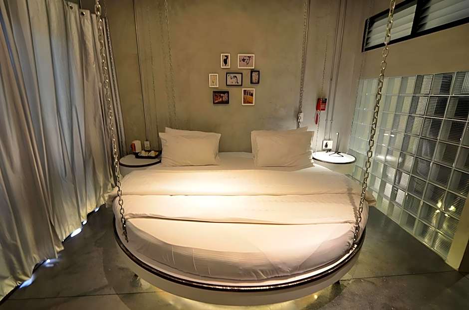 Collection O Jasaen Stylish Boutique Hotel