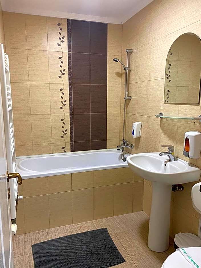 Carnival City Hotel Oradea