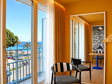 Privilege Twin Room with Balcony - Sea and Garden View