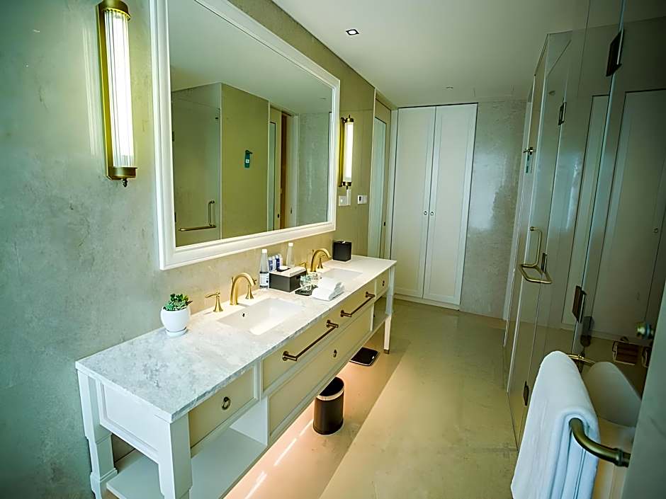 Hotel  Carnival Qingdao