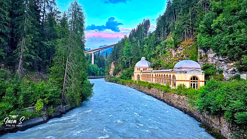 Scuol Palace - Culture, Nature & Health