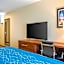 Comfort Inn & Suites Harrisburg - Hershey West