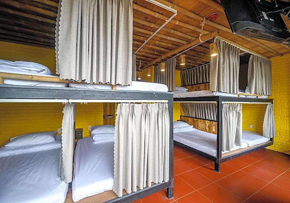 Mira Bai Xep - The Hidden Jewel