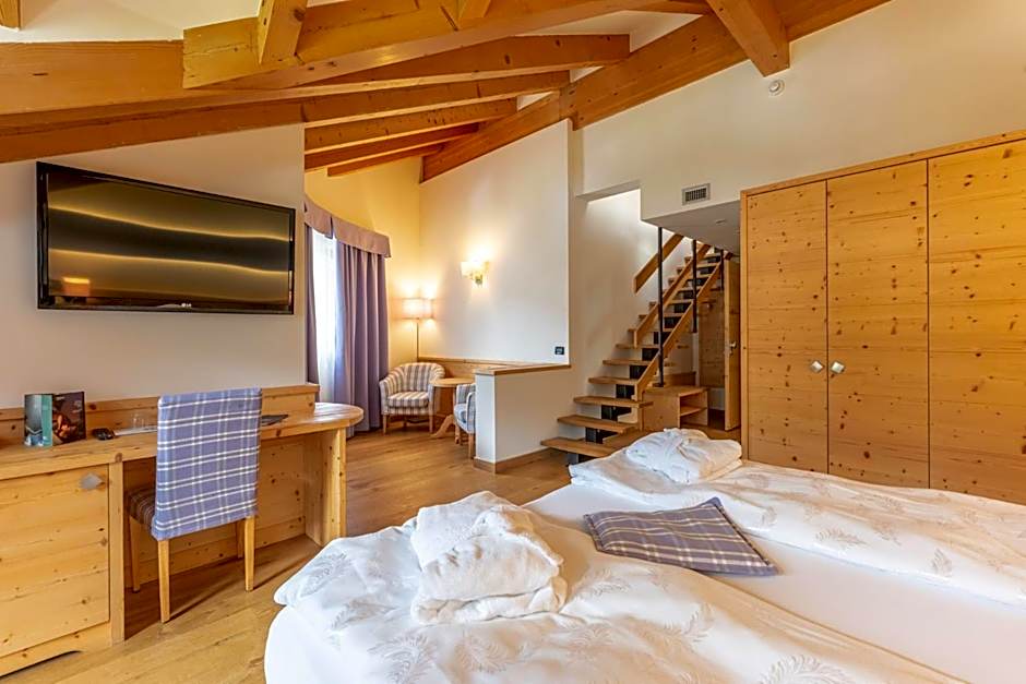 Alpholiday Dolomiti Wellness & Fun Hotel