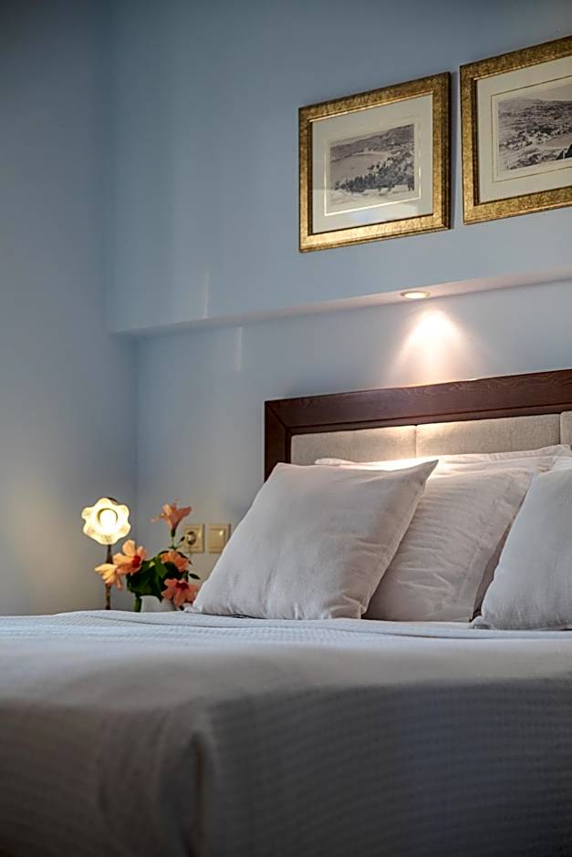 Aneroussa Beach Hotel