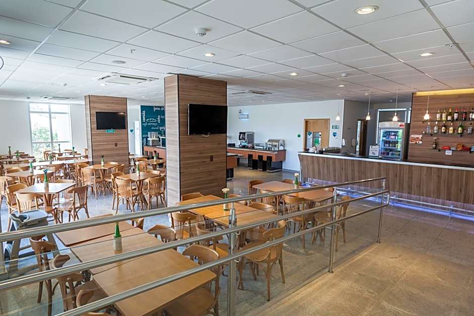 San Diego Express Barro Preto