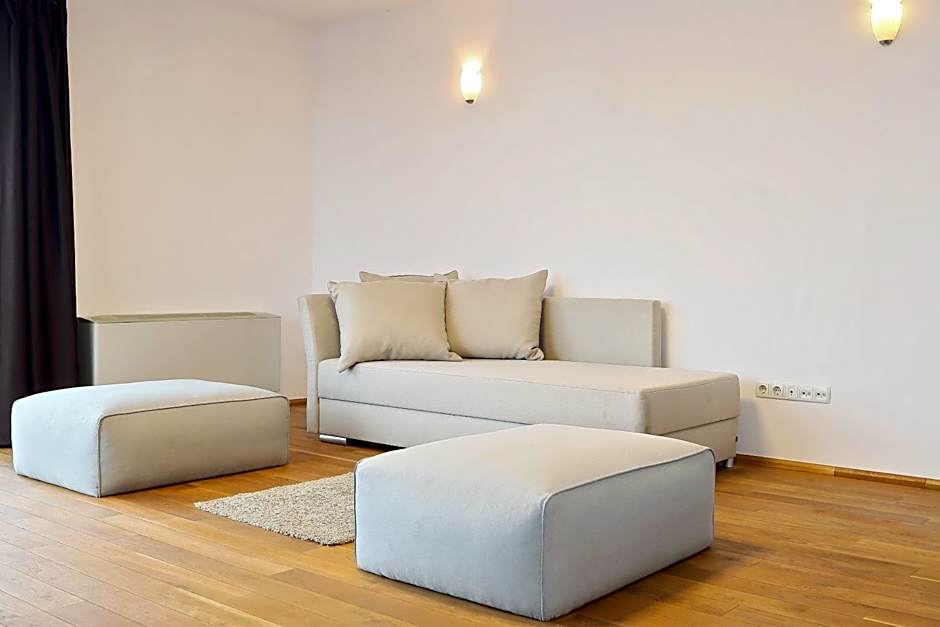 Living In Aparthotel