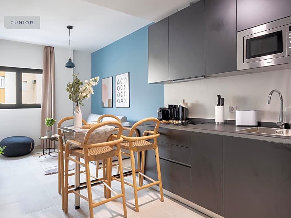 Limehome Sevilla Calle Torcuato Luca de Tena - Digital Access