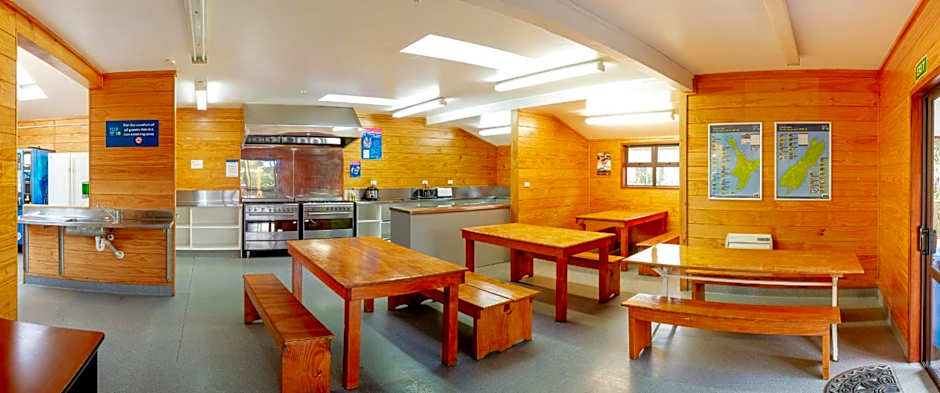 Wellington TOP 10 Holiday Park