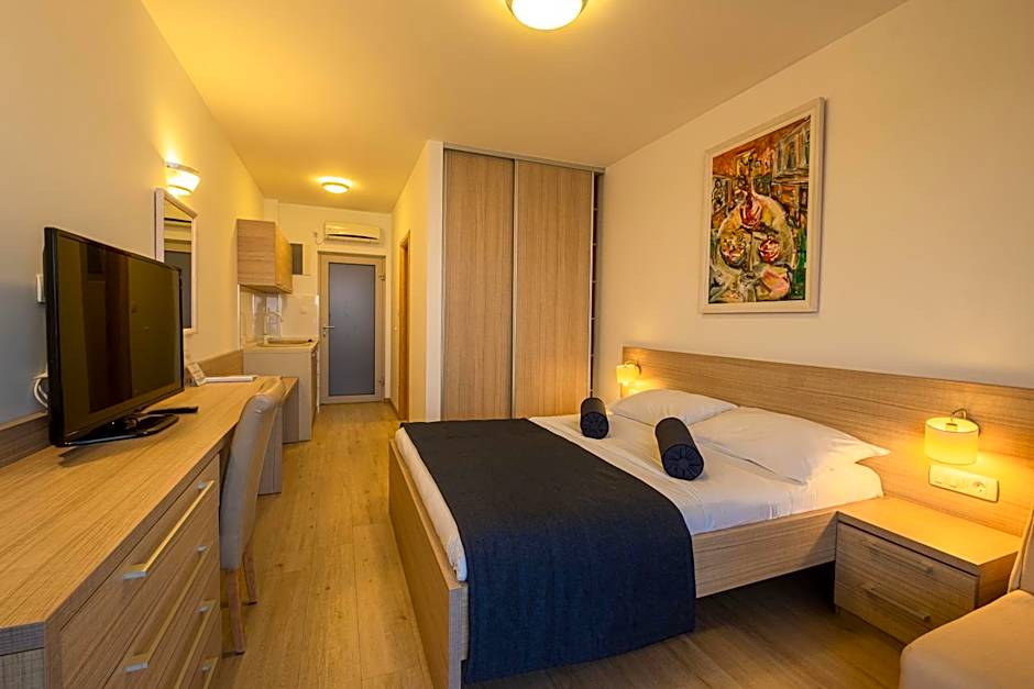 Poseidon The Beach Hotel