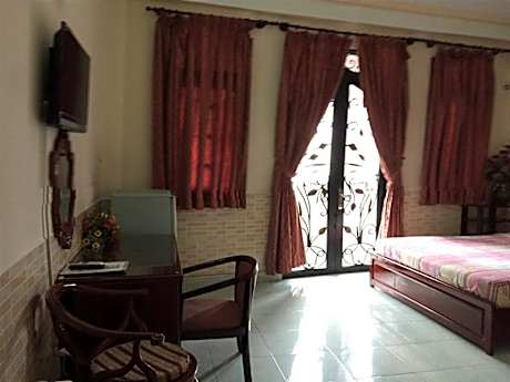 Family Room (4 Adults)