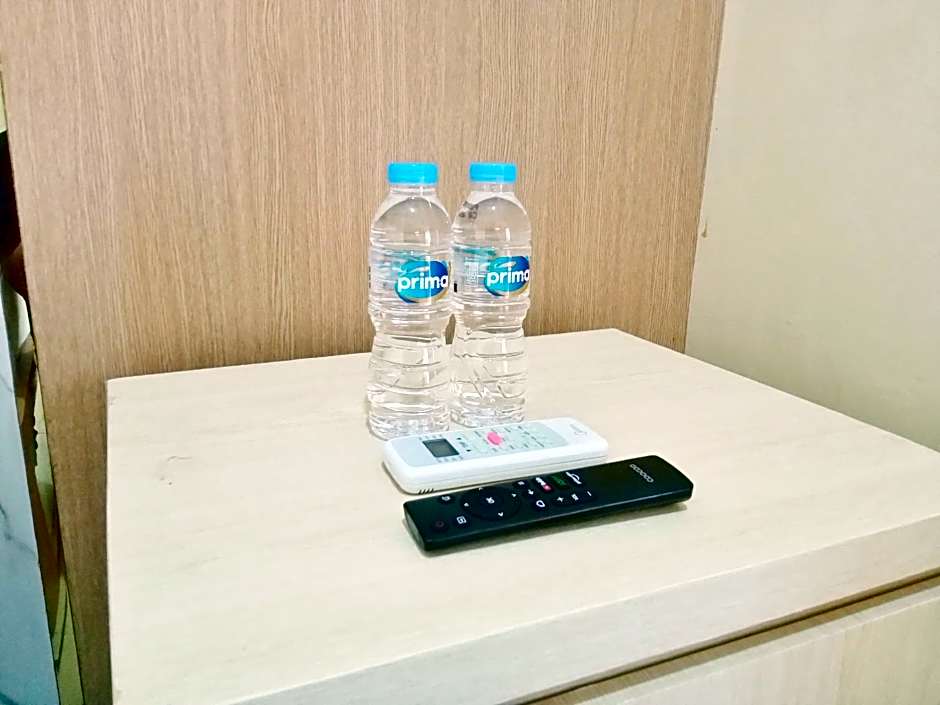 RedDoorz near Alun Alun Slawi