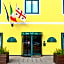 New Petit Hotel