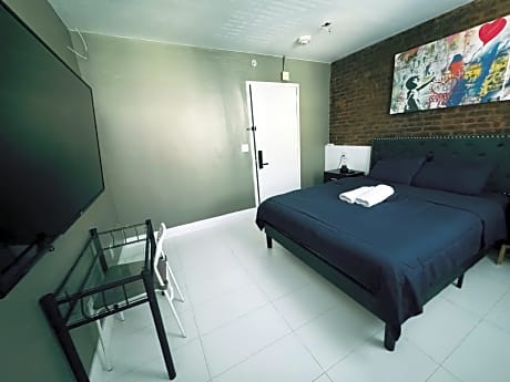 Queen Queen Suite