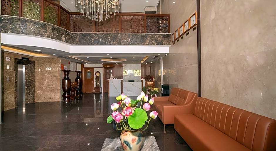 Delicate Hotel
