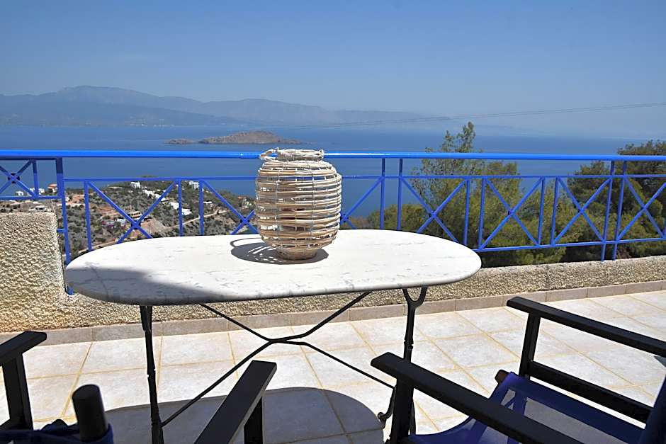 Villa Iokasti sea View