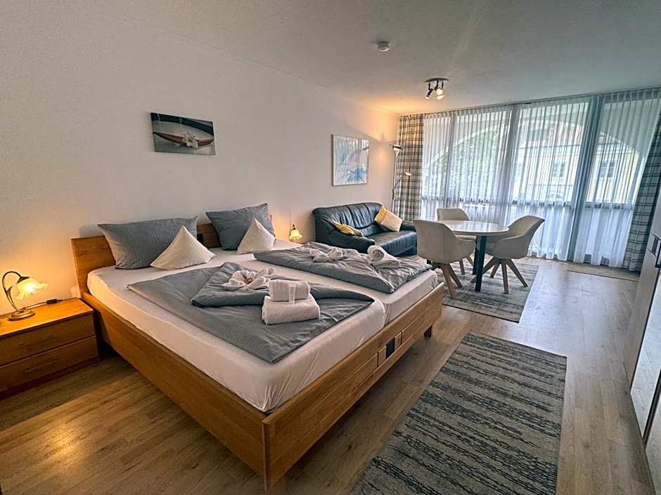 Schloss Kirchham Appartement - & Wellnessanlage