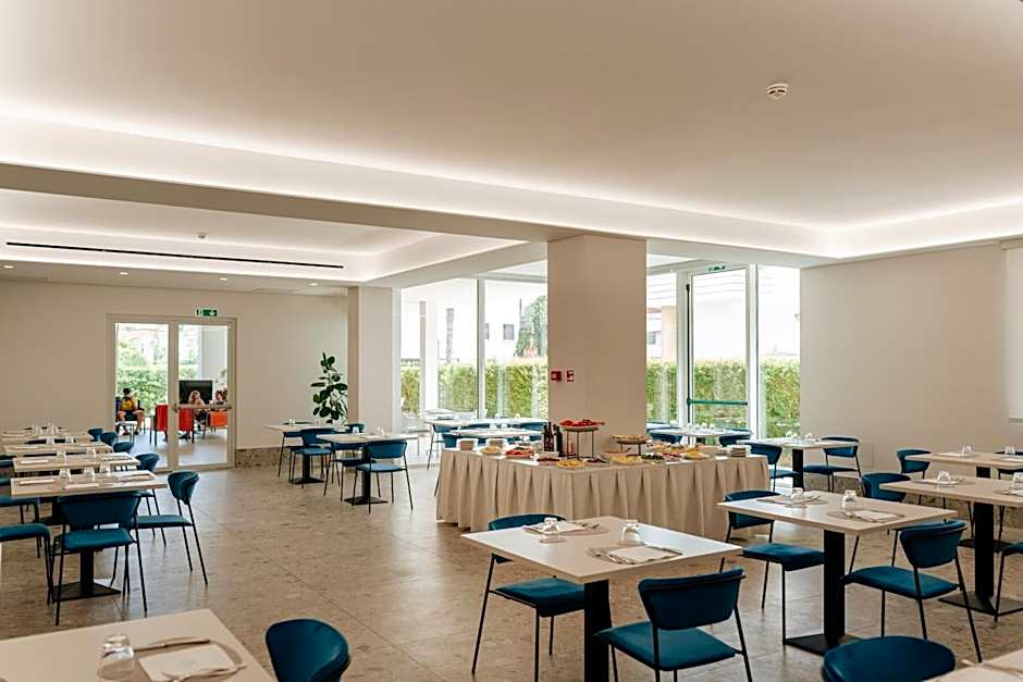 Hotel Caravel