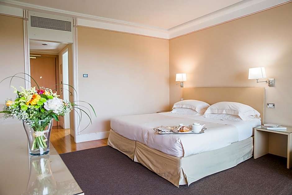 Hotel Acquaviva Del Garda
