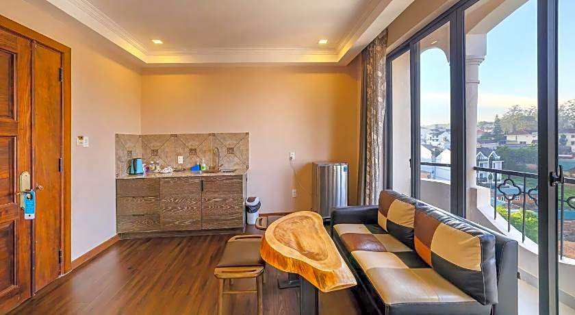 Guava Hill Boutique Hotel