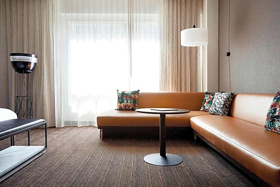 New York Marriott At The Brooklyn Bridge