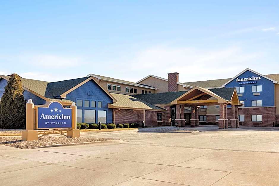 AmericInn by Wyndham Lincoln South