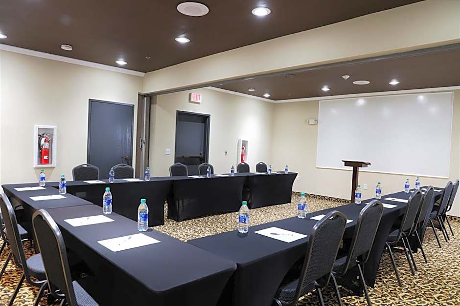 Super 8 by Wyndham High Point/Greensboro