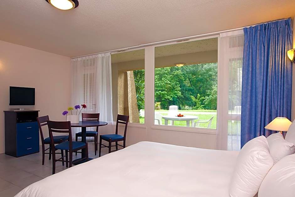 Vacancéole - Le Domaine de Chames - Pont d'Arc