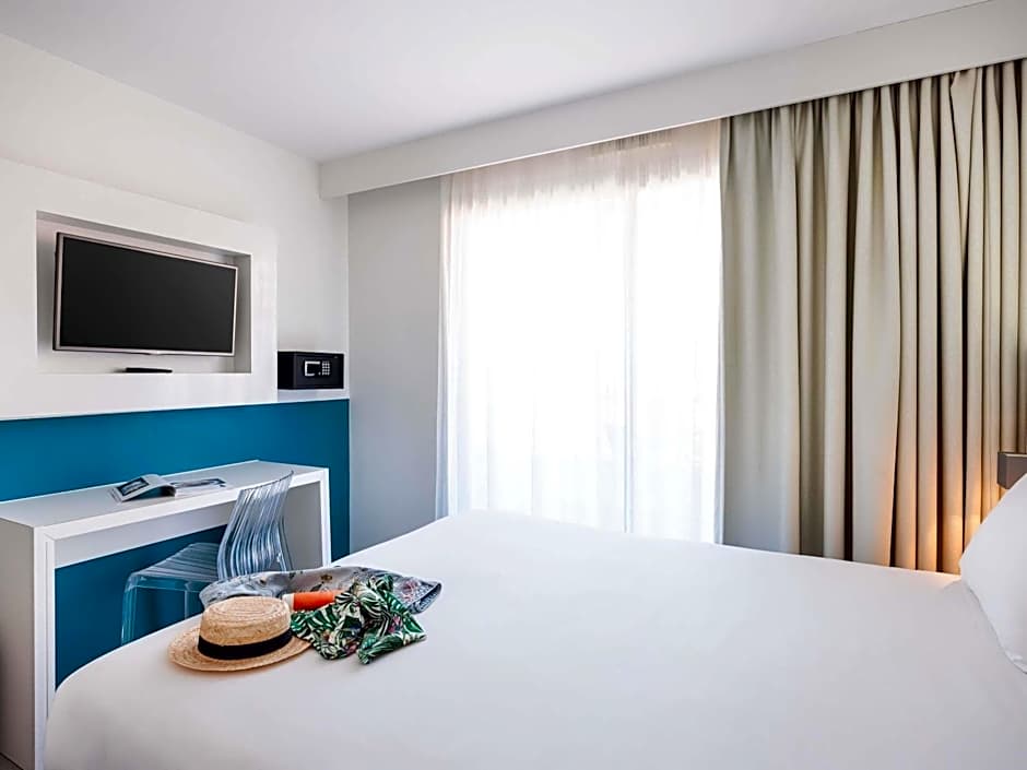 Ibis Styles Menton Centre