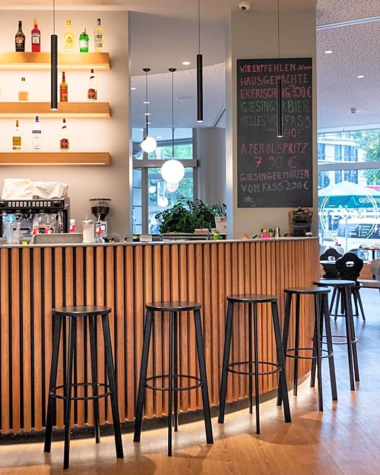 KOOS Hotel&Apartments