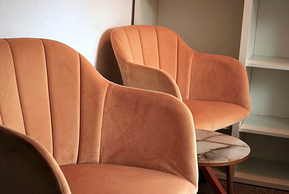 Rooms with Private bathrooms