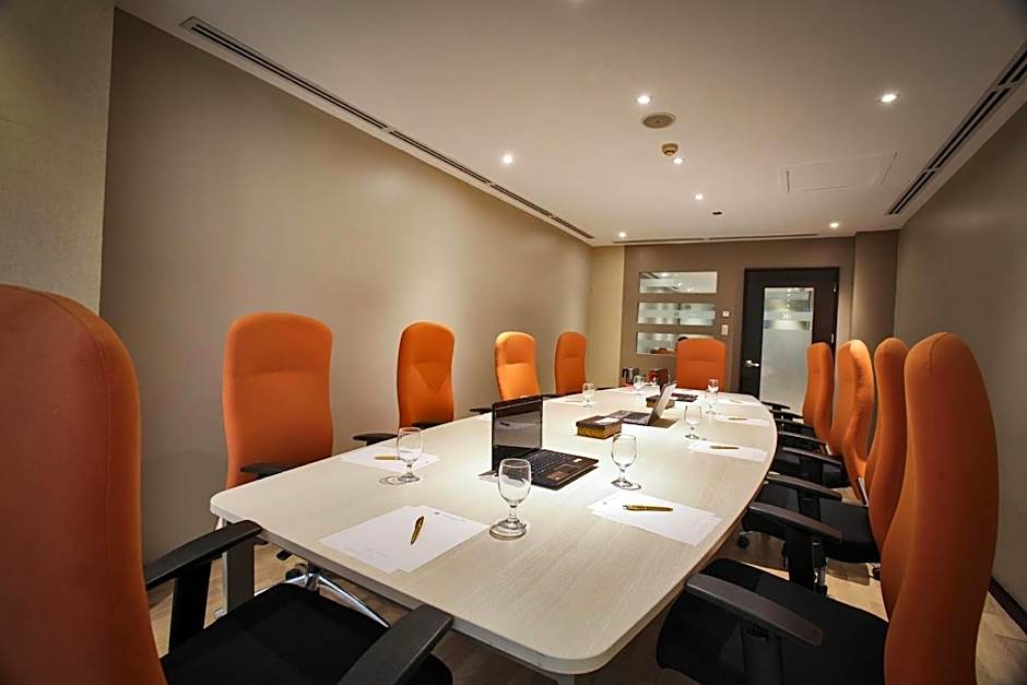 Limketkai Luxe Hotel