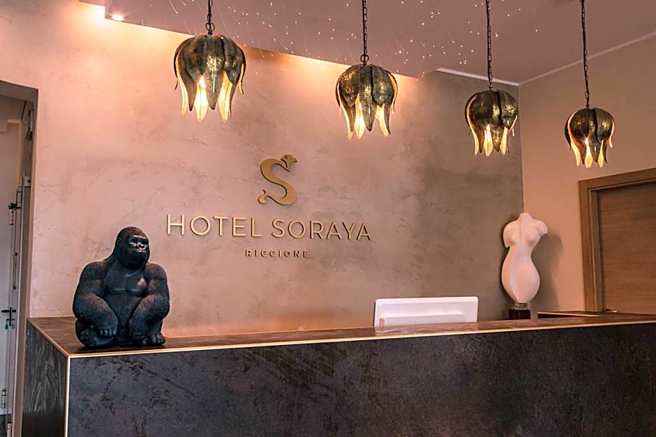 Hotel Soraya - Spiaggia Sawasdee with Beach, Restaurant & Parking