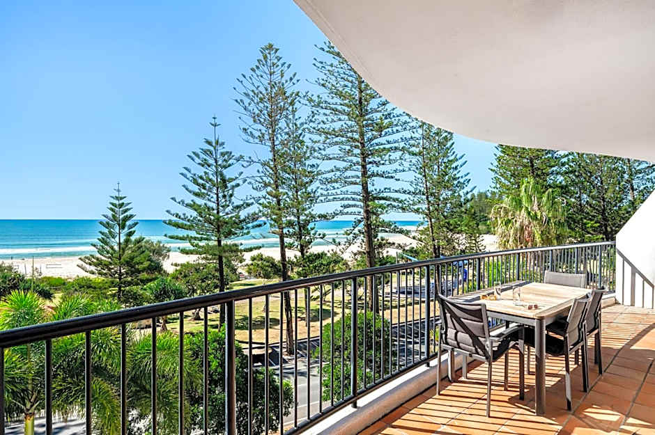 Mantra Coolangatta Beach