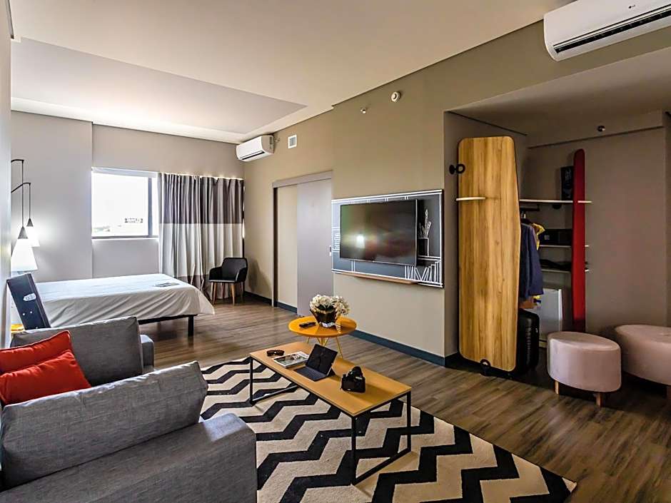 Ibis Palmas Avenida JK