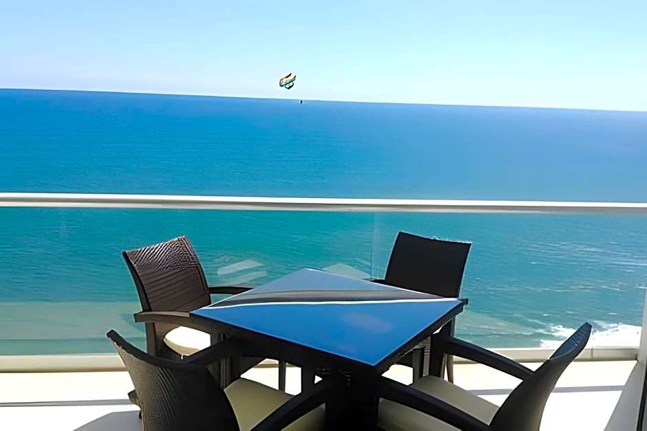 Peninsula Mazatlan 27A