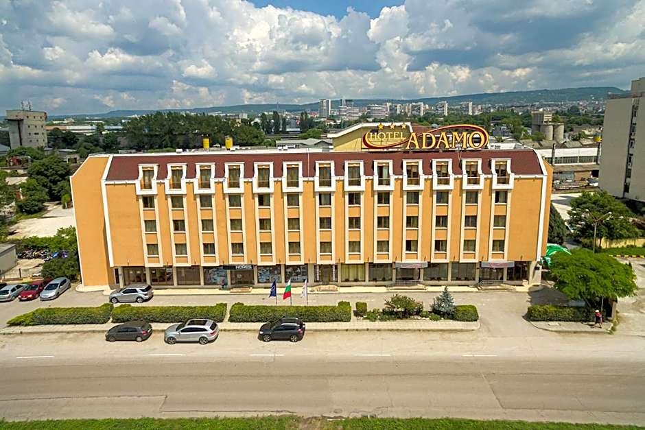 Adamo Hotel