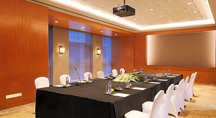 HUALUXE Wuxi Taihu By IHG