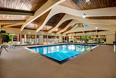 Best Western Prairie Inn & Conference Center
