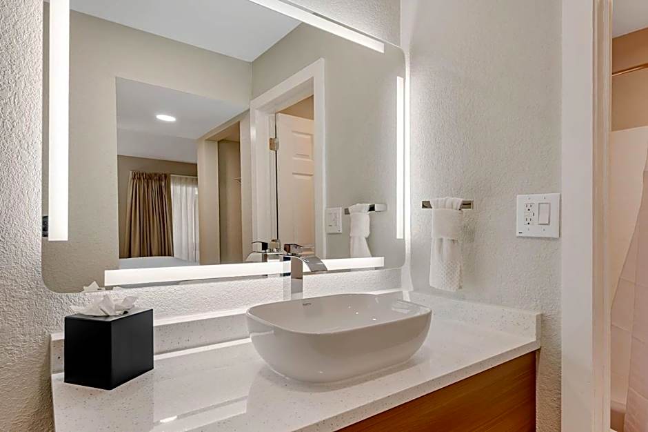 MainStay Suites Springfield South - Battlefield Rd